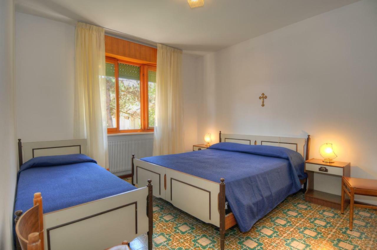 Residence Villa Laura Lignano Sabbiadoro Kültér fotó